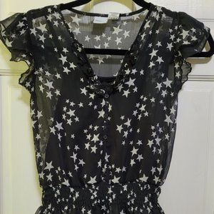 💗2 For $6.00💗 Girls Disney star blouse